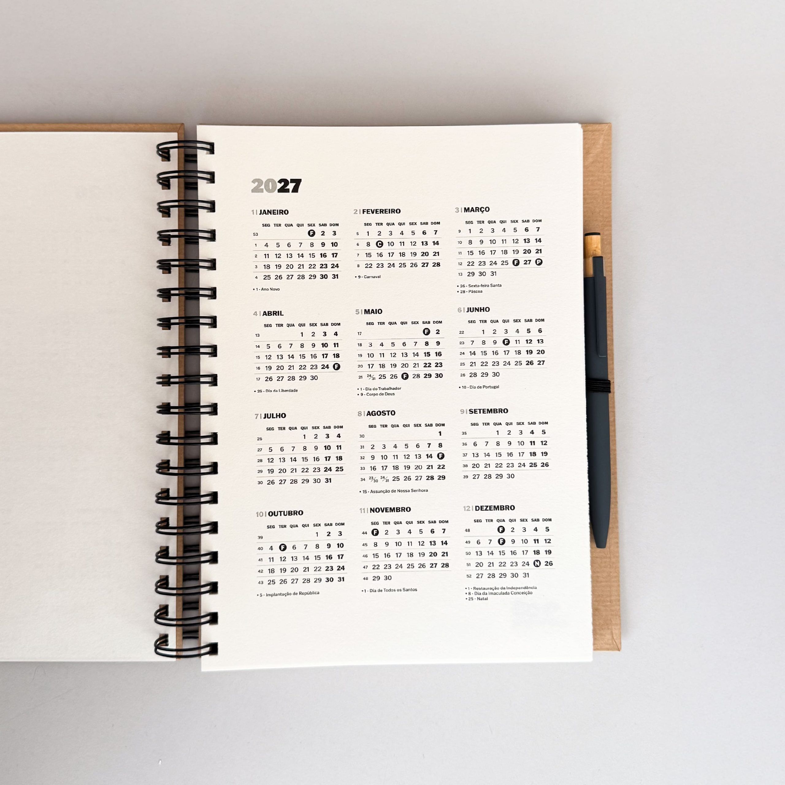 KraftDuo – Conjunto Caderno de Argolas c/ Esferográfica KraftDuo – Conjunto Caderno de Argolas c/ Esferográfica