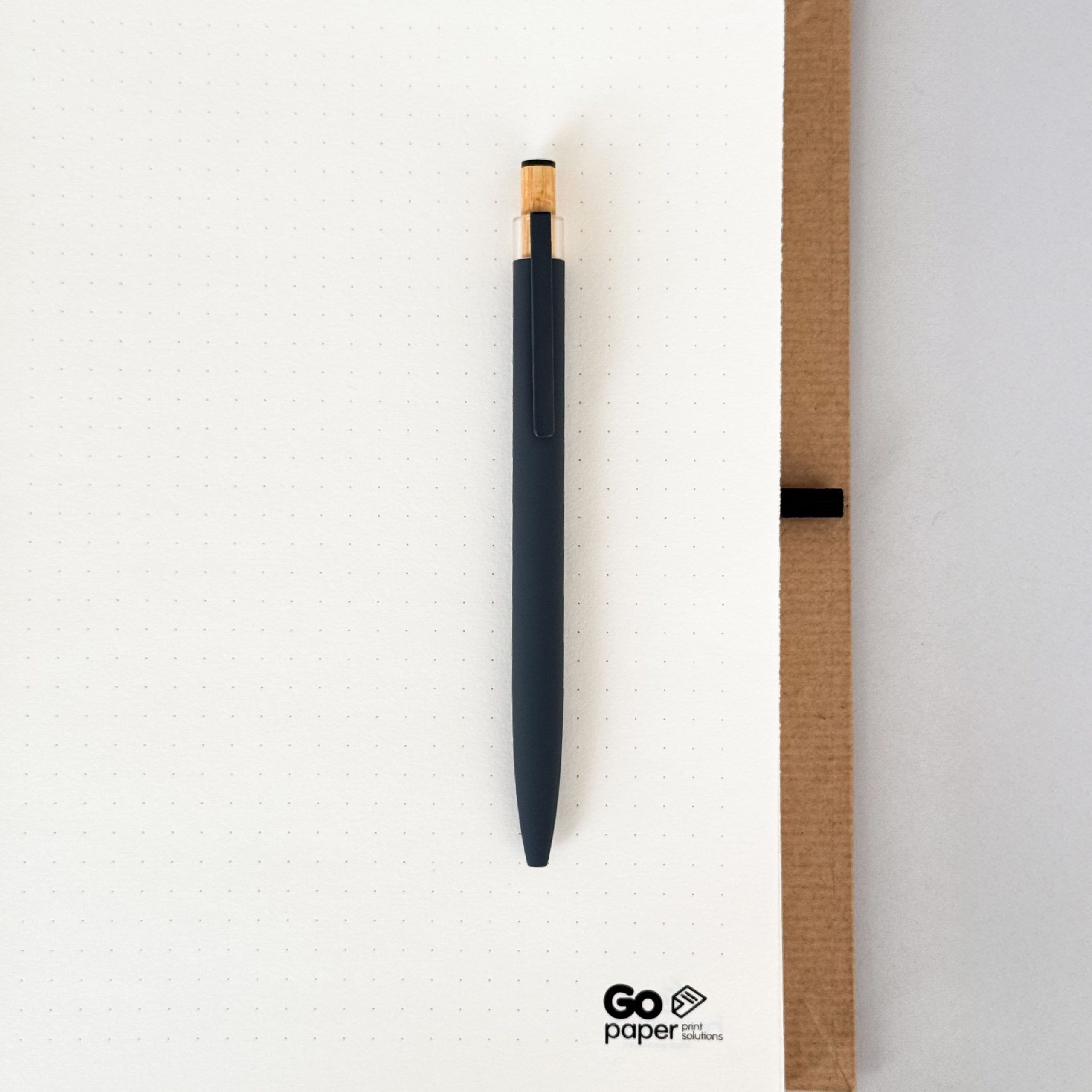 KraftDuo – Conjunto Caderno de Argolas c/ Esferográfica KraftDuo – Conjunto Caderno de Argolas c/ Esferográfica